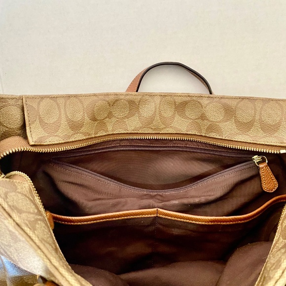 Coach diaper bag Tote monogram - Picture 8 of 16